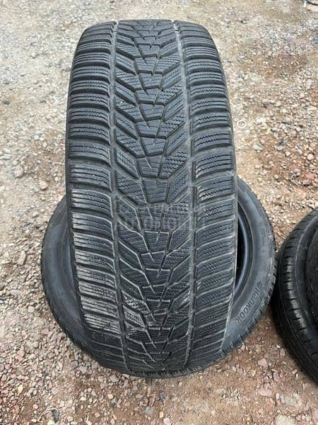 Hankook 245/45 R21 Zimska