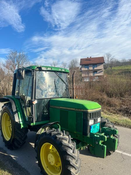 John Deere 6100