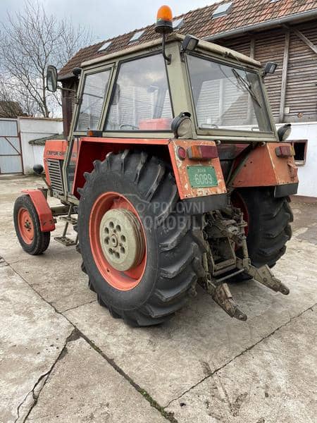 Zetor 8011