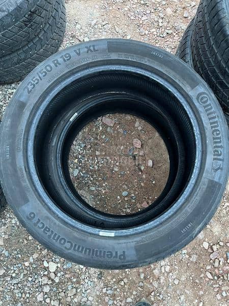 Continental 235/50 R19 Letnja