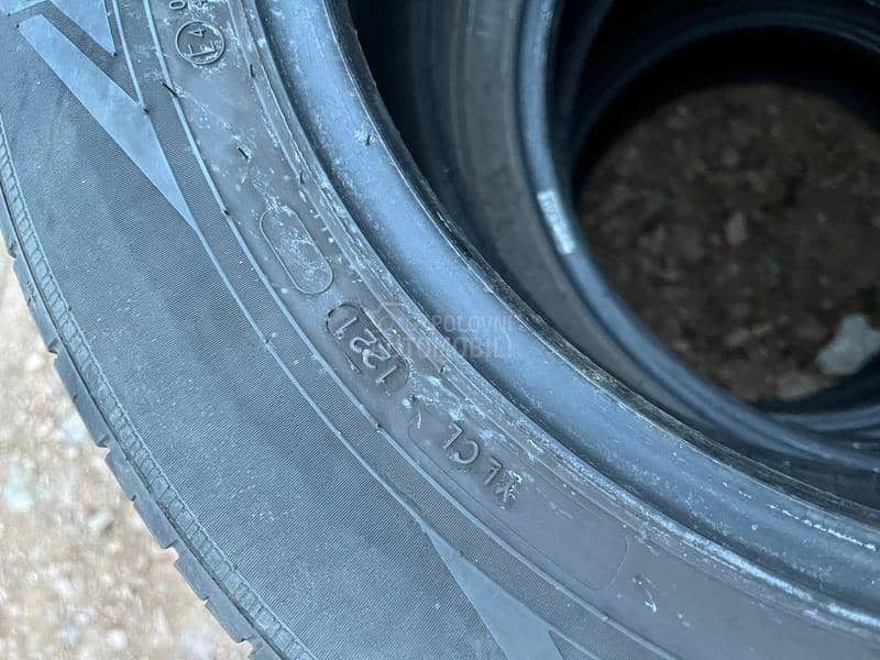 Nokian 205/60 R16 Letnja