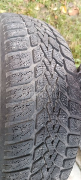 Dunlop 185/65 R15 Zimska