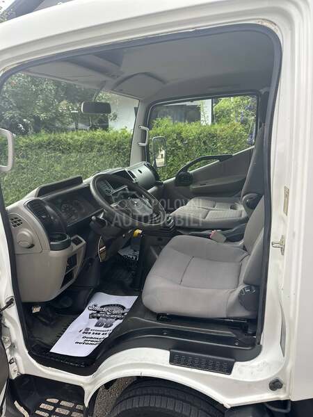 Nissan Cabstar