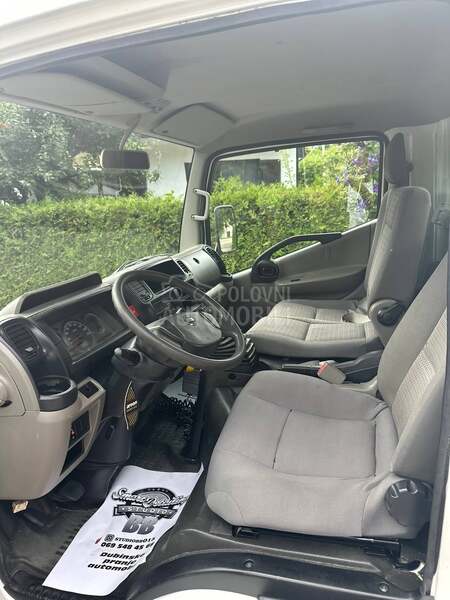 Nissan Cabstar