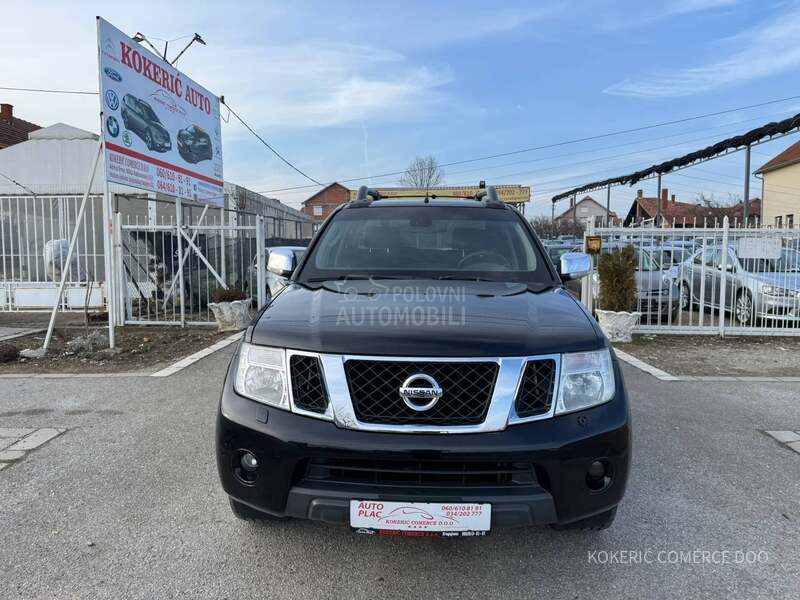 Nissan Navara 2.5.4X4 T.O.P CH