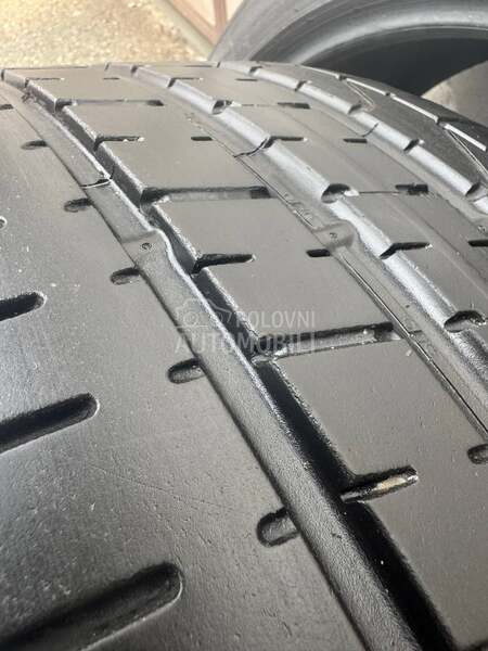 Pirelli 295/35 R21 Letnja