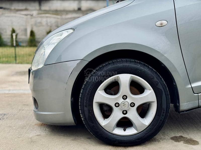Suzuki Swift DOHC/5VR/ODRŽAVAN