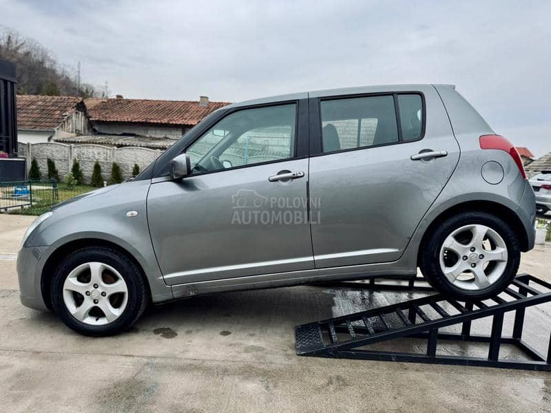 Suzuki Swift DOHC/5VR/ODRŽAVAN
