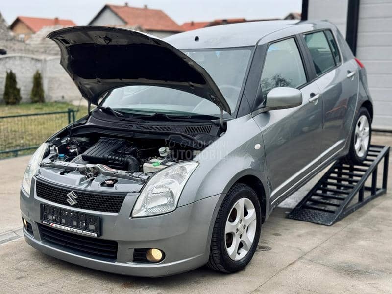 Suzuki Swift DOHC/5VR/ODRŽAVAN