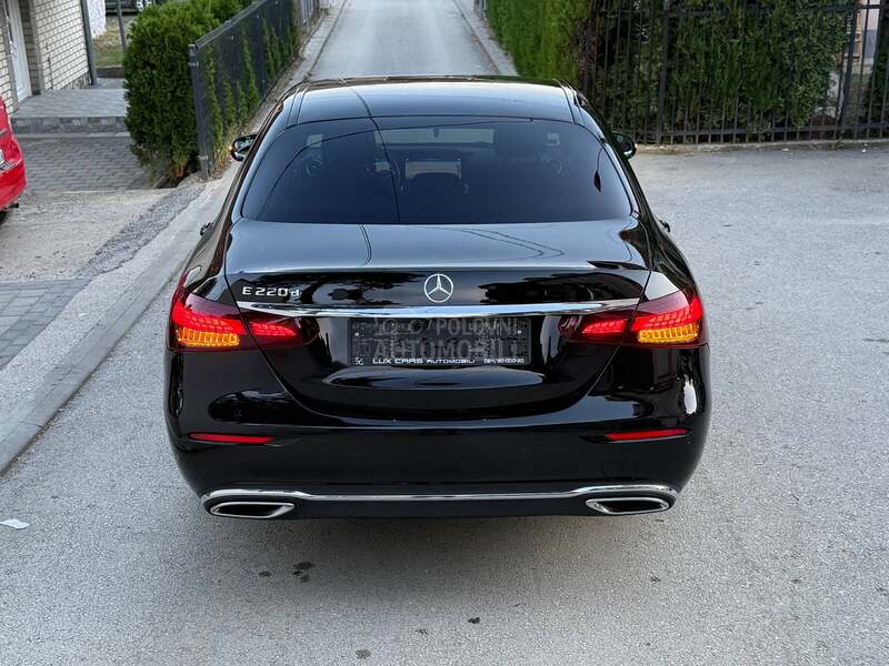 Mercedes Benz E 220 AVANGARDE
