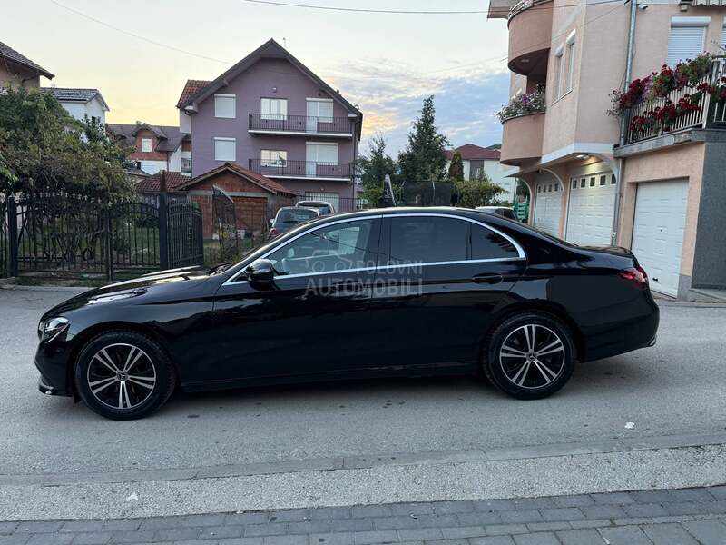 Mercedes Benz E 220 AVANGARDE