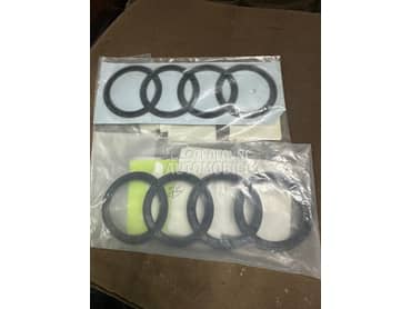 Crni znak na gepek vratima za Audi A5