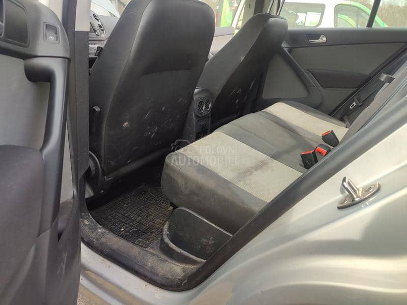 Volkswagen Tiguan 2.0tdi XenPdcTemKuk