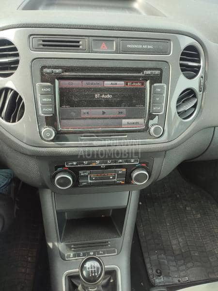 Volkswagen Tiguan 2.0tdi XenPdcTemKuk