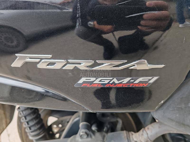 Honda Forza