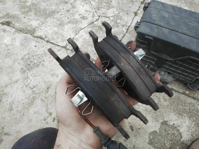 Prednji diskovi i plocice