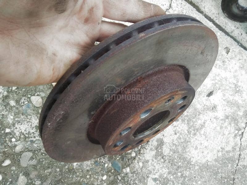 Prednji diskovi i plocice