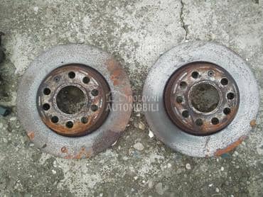 Prednji diskovi i plocice za Volkswagen Golf 5