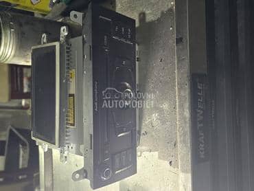 multimedija za Audi A4