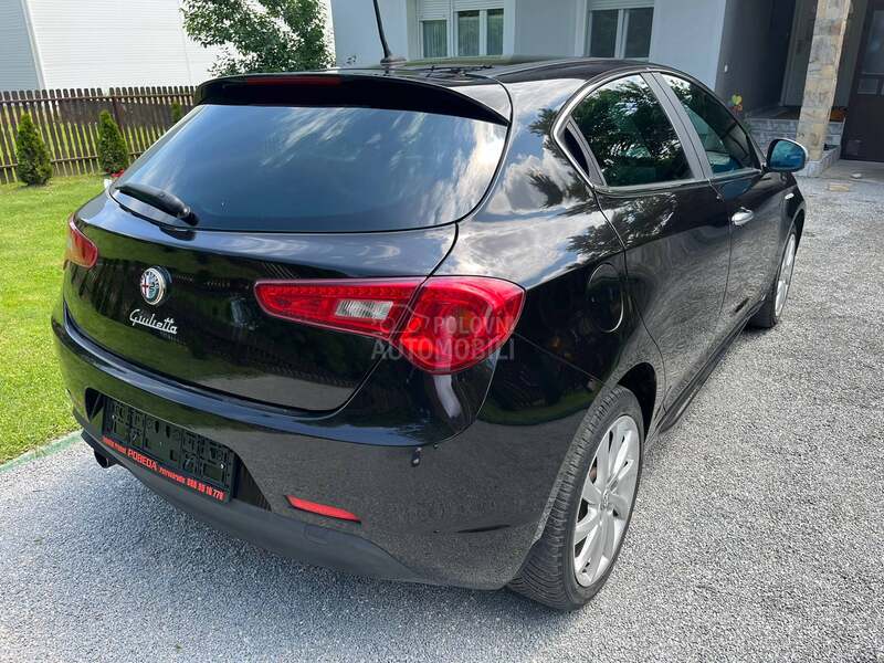 Alfa Romeo Giulietta 1.6Jtdm / N.A.V.I