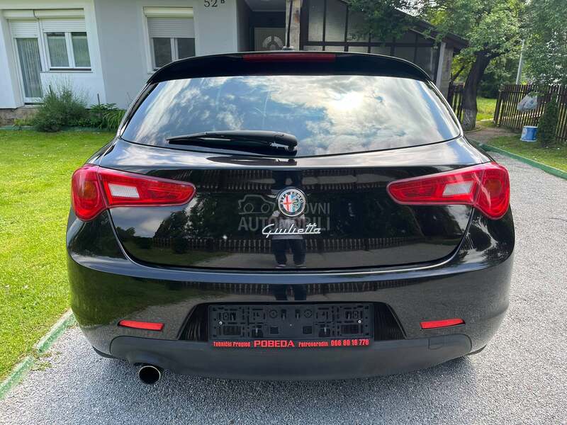 Alfa Romeo Giulietta 1.6Jtdm / N.A.V.I