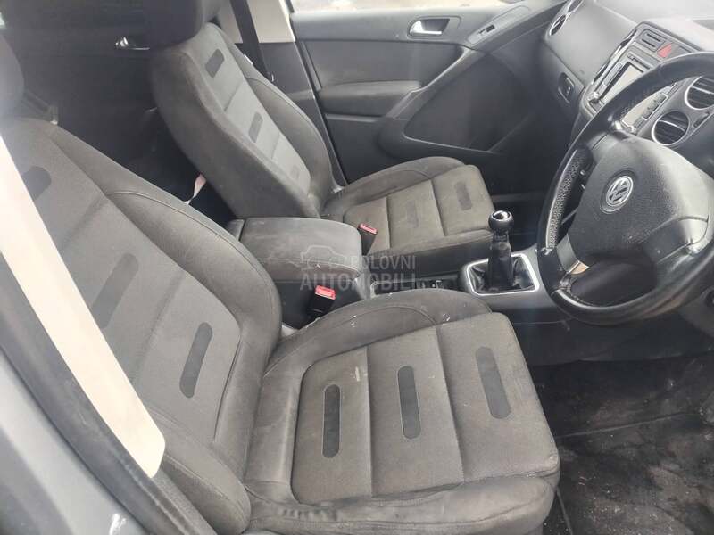 Volkswagen Tiguan Cba 2010. god. -  kompletan auto u delovima
