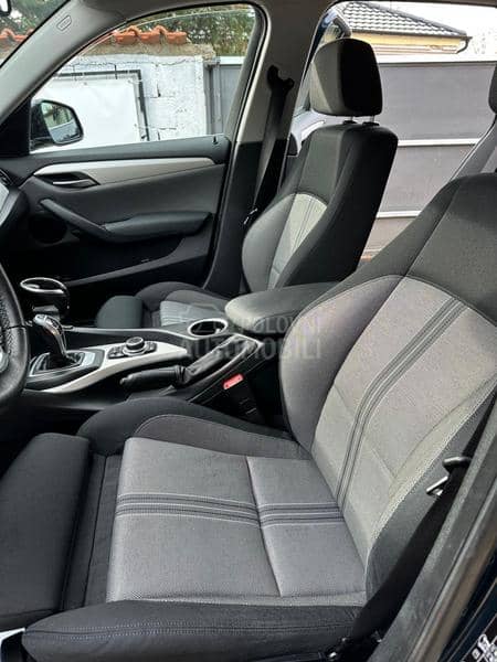 BMW X1 2.0 4x4 AUT PANO