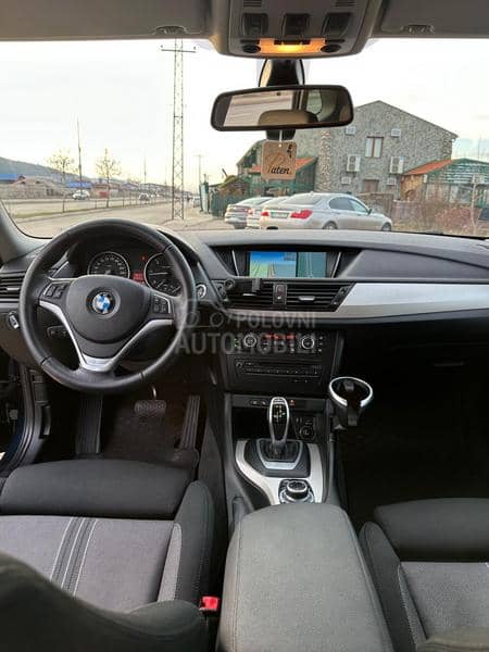 BMW X1 2.0 4x4 AUT PANO