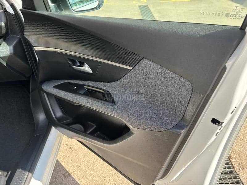 Peugeot 3008 1.5 HDI BUSINESS