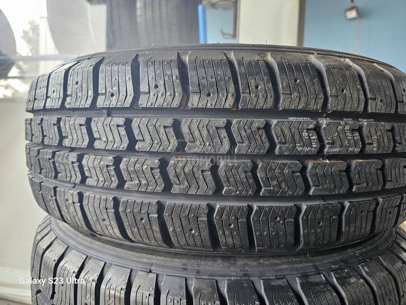 Fulda 215/65 R16 Zimska