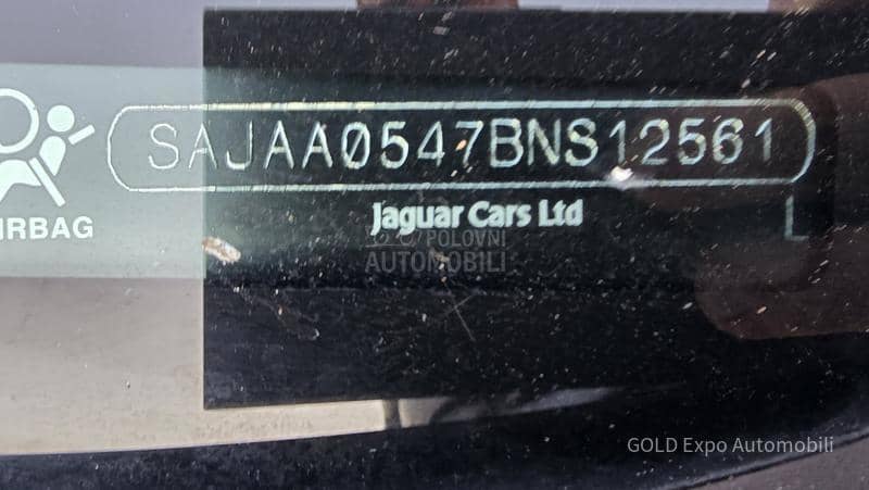 Jaguar XF 3.0D V6 PREMIUM LUX