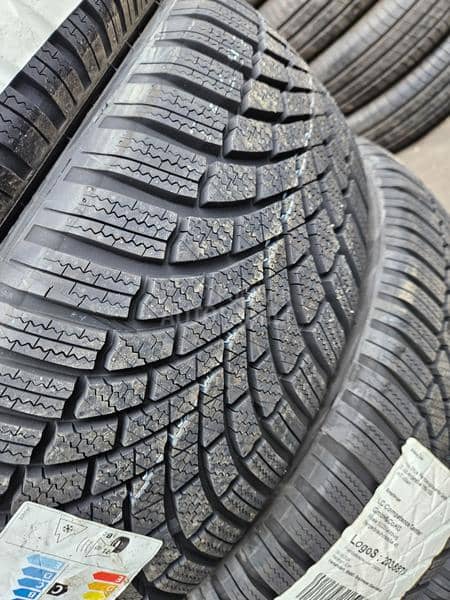 Bridgestone 215/45 R20 Sve sezone