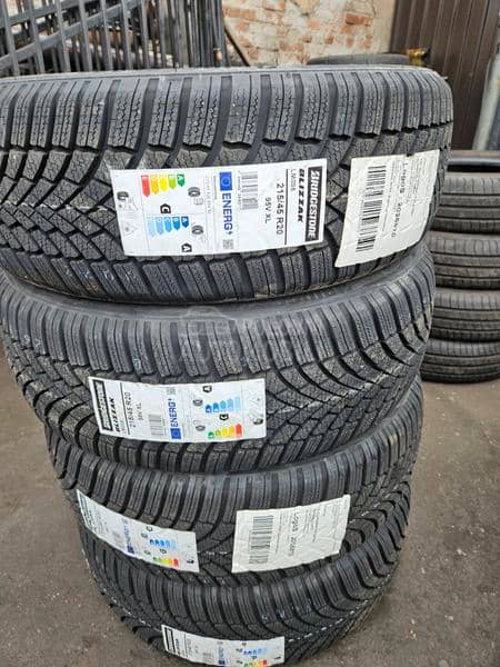 Bridgestone 215/45 R20 Sve sezone
