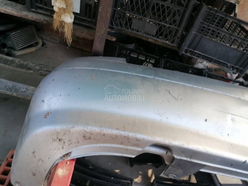 Zadnji branik za hadzbek