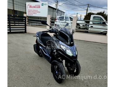 Piaggio MP3 300 HPE
