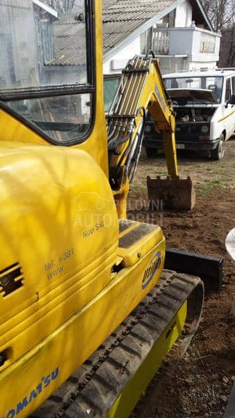 Komatsu PC 27 R 3 tone
