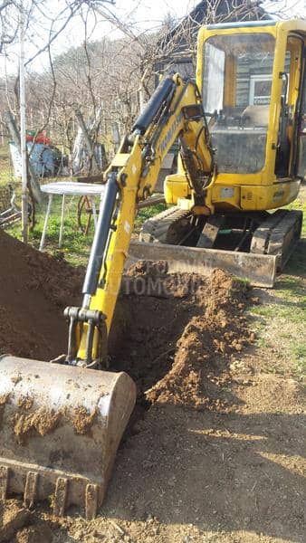 Komatsu PC 27 R 3 tone