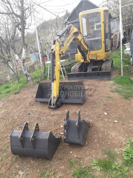 Komatsu PC 27 R 3 tone