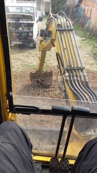 Komatsu PC 27 R 3 tone