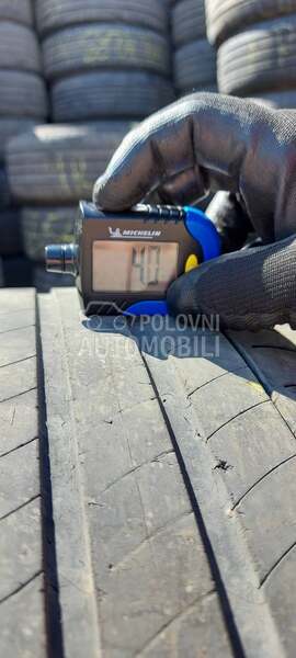 Michelin 215/60 R17 Letnja