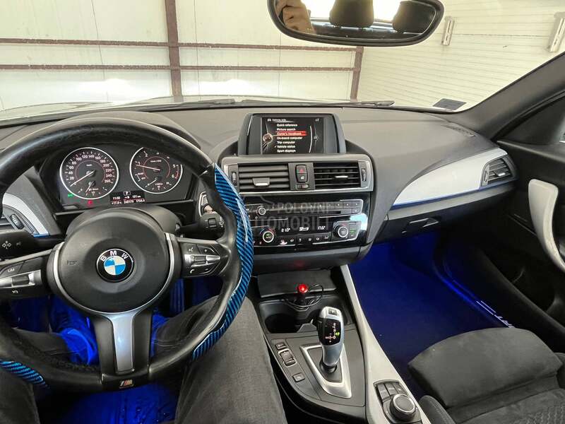 BMW 118 M SPORT alcantara