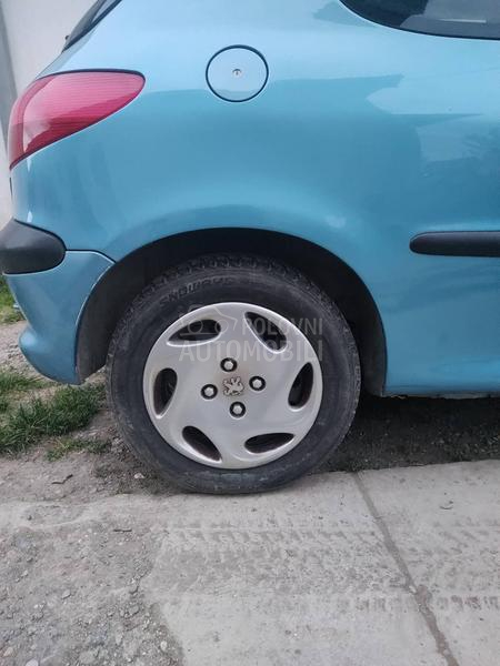Peugeot 206 