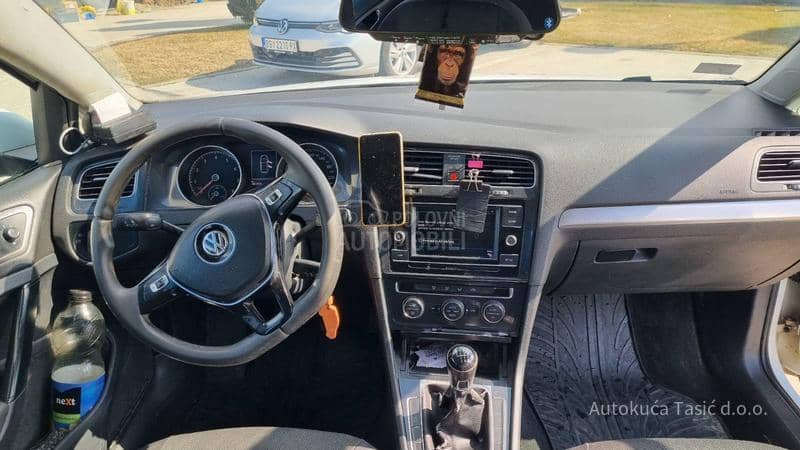 Volkswagen Golf 7 1.0 TSI