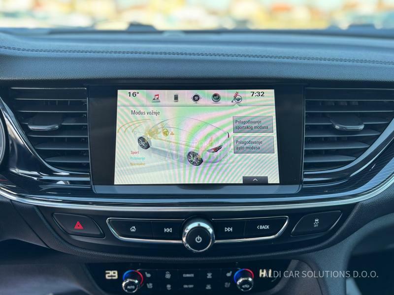 Opel Insignia 2.0 Cdti Biturbo Awd