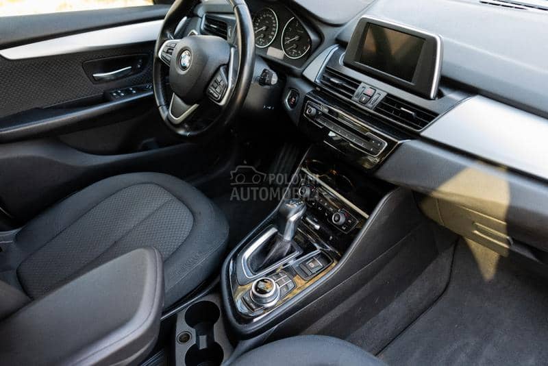 BMW 218 D Autom