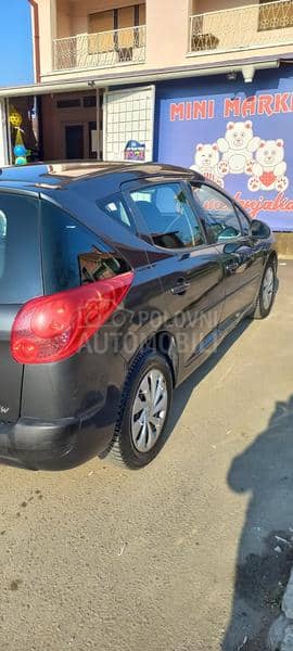 Peugeot 207 1.4