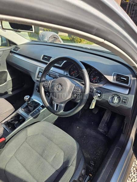 Delovi za Volkswagen Passat B7