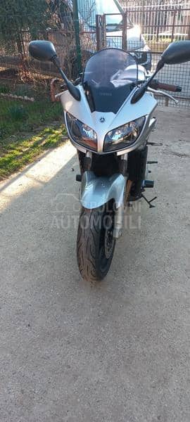 Yamaha FZS 1000