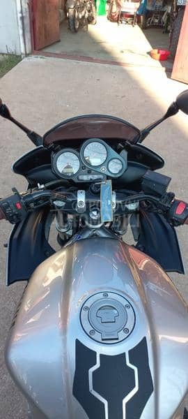 Yamaha FZS 1000