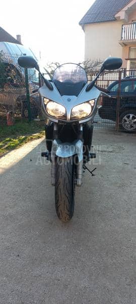 Yamaha FZS 1000